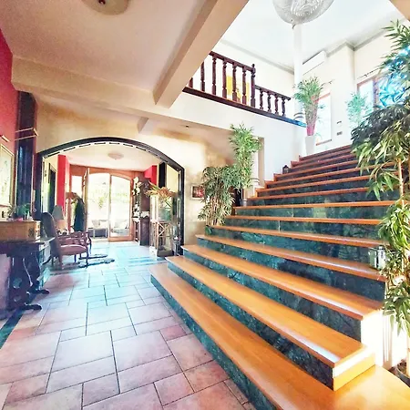 Aparthotel Red Clay Club